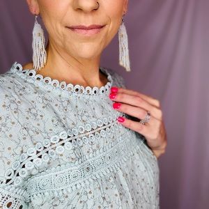 NWT ⭐️Dusty Sage Floral & Lace Dolman Top🤩 SAMPLE SALE